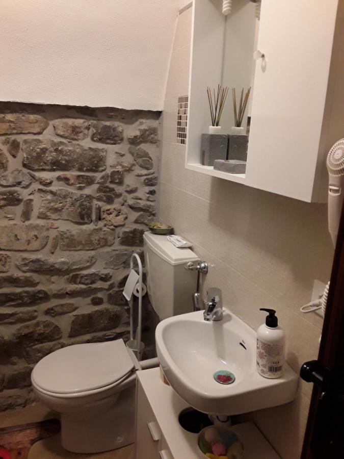 Apartament Il Torchio Dolceacqua Zewnętrze zdjęcie